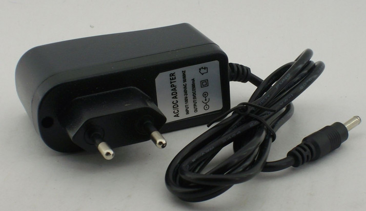 Блок питания  5V 2500mA (штекер 3,5мм) АР-301/OT-APB18