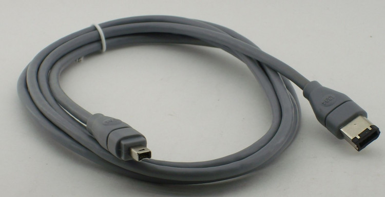 Шнур для фотоаппаратов FireWire (IEEE-1394) 4P (M) — 6P (M) 1,8м в пакете КА-118