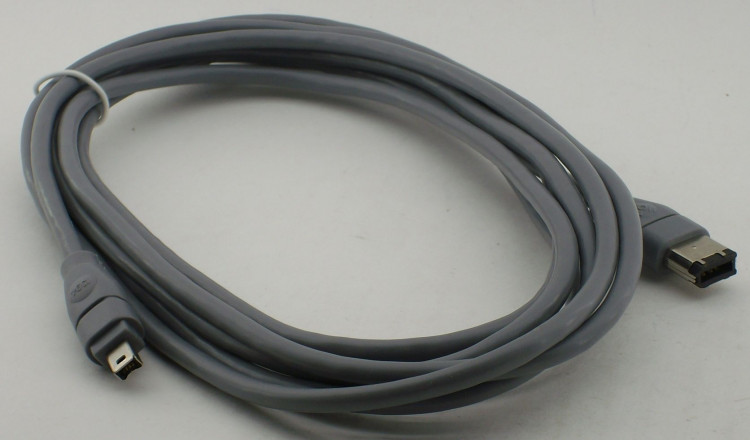 Шнур для фотоаппаратов FireWire (IEEE-1394) 4P (M) — 6P (M) 3,0м в пакете КА-130