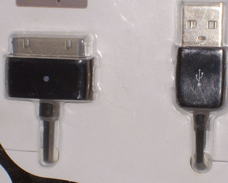 Шнур USB ROBITON App01 USB- iPhone4/iPad(индикатор заряда) BL-1