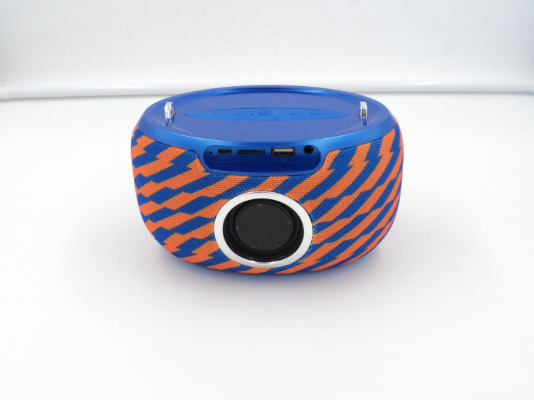 Портативная Bluetooth-акустика  300+mini (TF, FM, USB)
